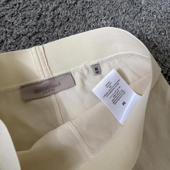 Fear Of God Essentials Sport Logo Cycling Shorts Leggings Biker Sz M Slim Wasit - Picture 4 of 9